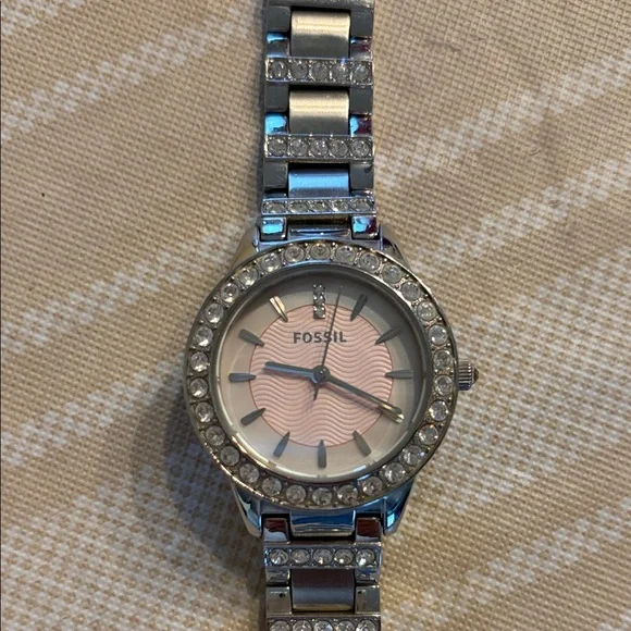 Women’s Fossil Jesse Glitz Watch - Picture 6 of 8